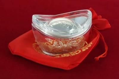 新華上海布局能源新篇章 中鑫石油第二品牌即將開業(yè)，現(xiàn)貨白銀或于8月上線，貴金屬經(jīng)營再添新翼
